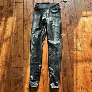 Pleather legging